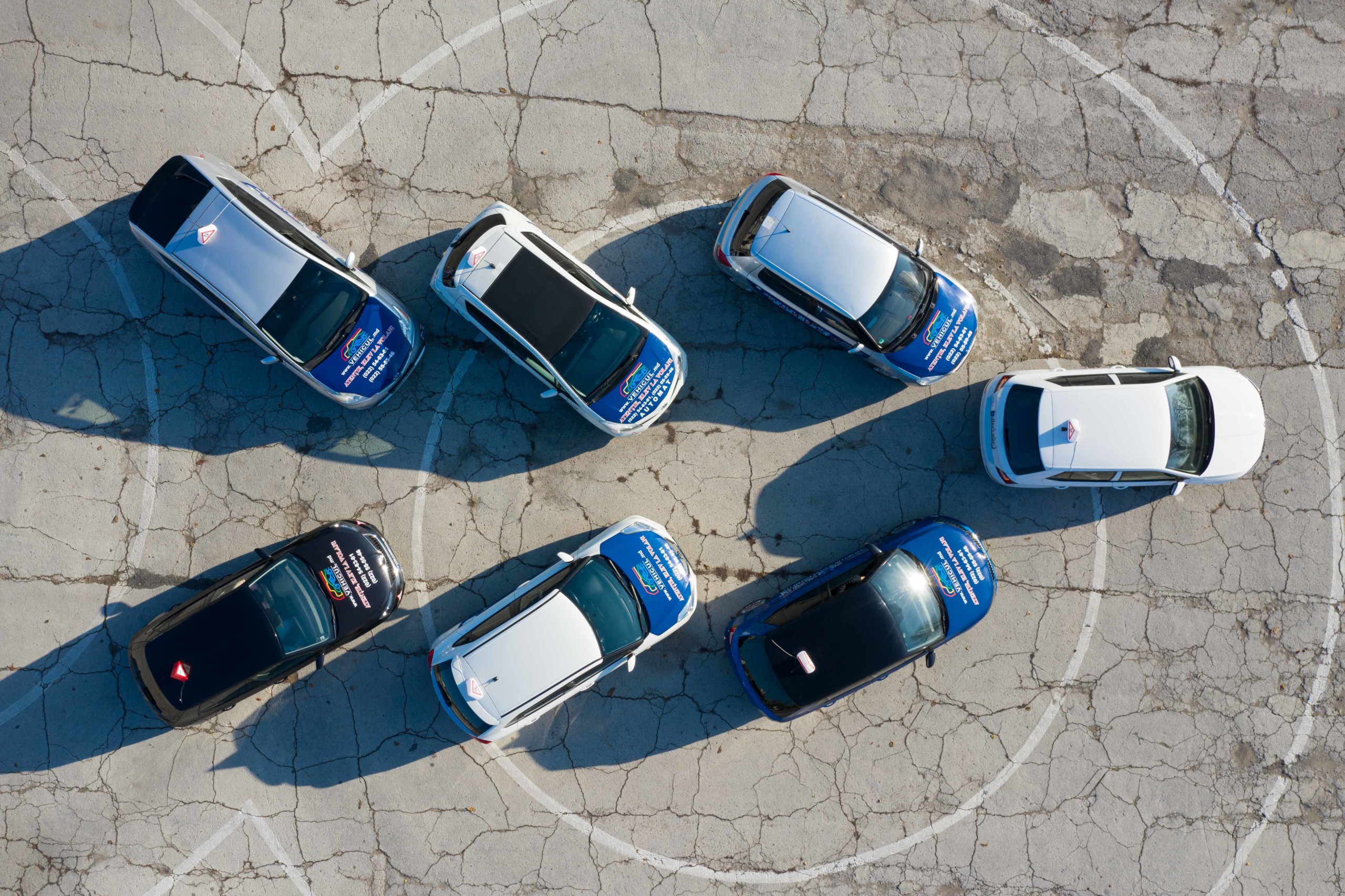 Parc auto pentru instruire la Școala Auto Vehicul